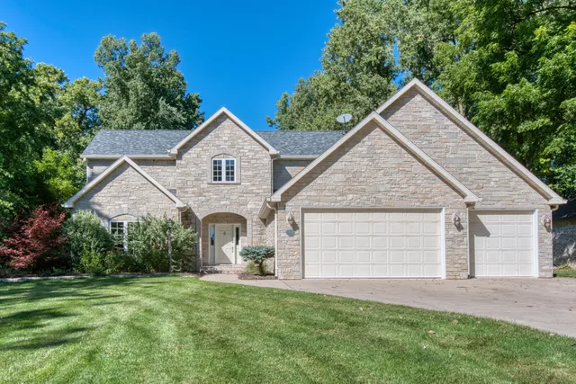 $1,425,000 | 5100 Streich Lane, Black Wolf, WI 54902