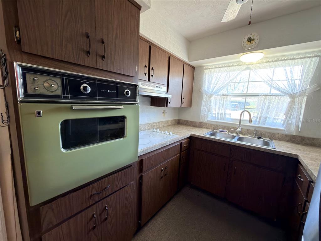 6135 East Oneida Street Inverness, FL 34452 - Photo 4 of 23