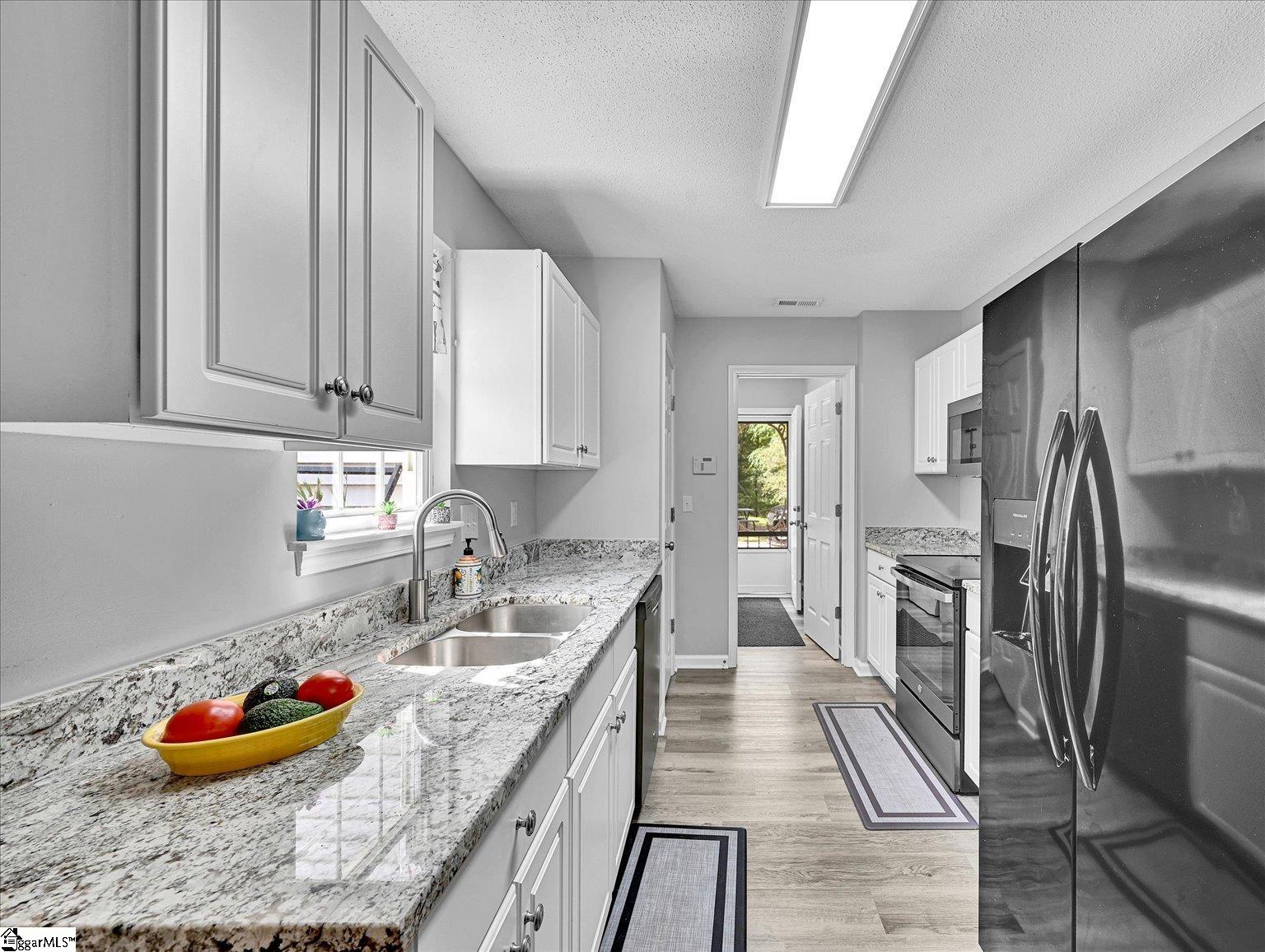 205 Willow Leaf Drive Seneca, SC 29672 - Photo 17 of 42