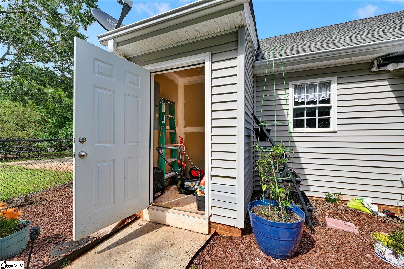 205 Willow Leaf Drive Seneca, SC 29672 - Photo 32 of 42