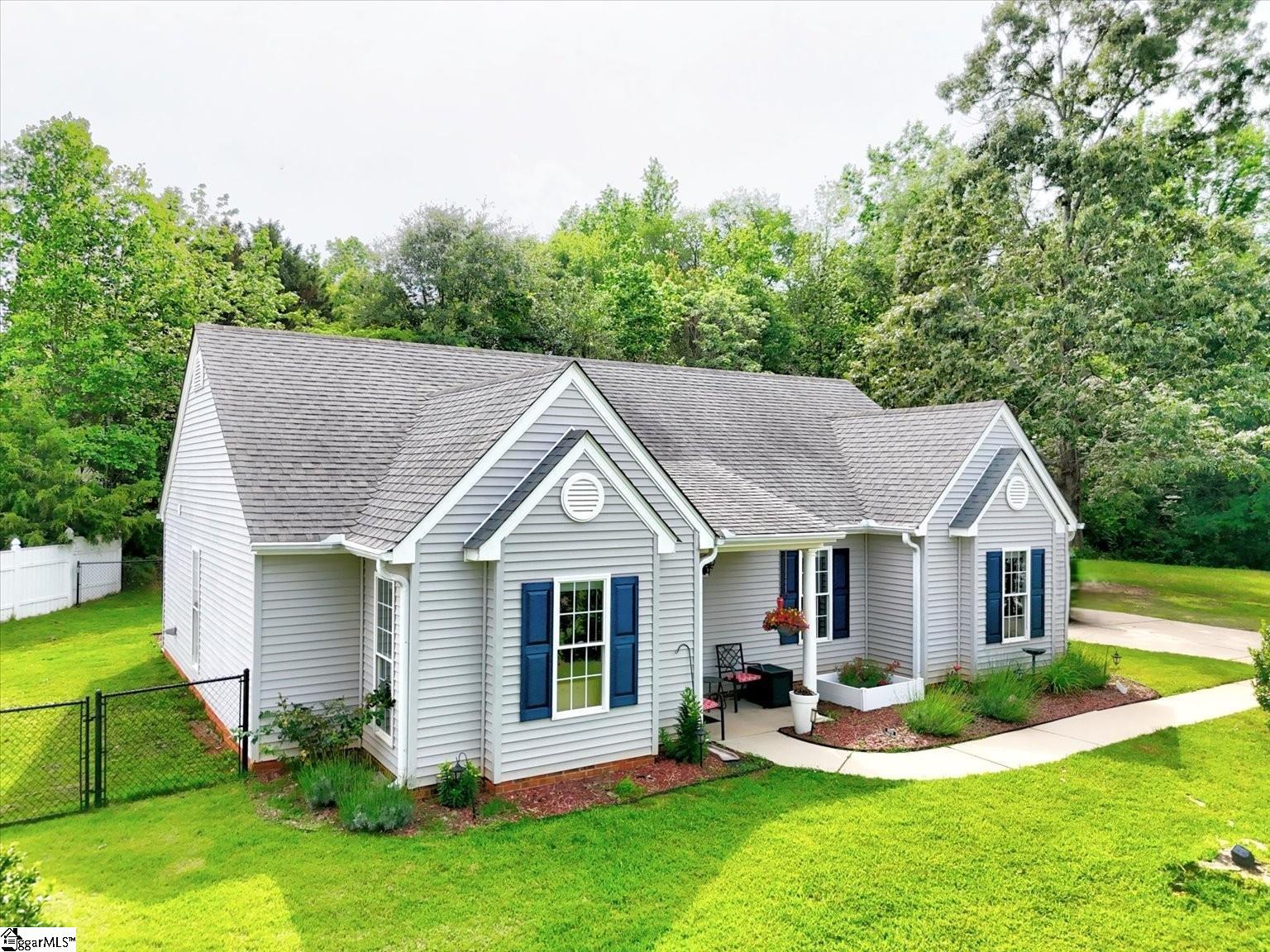 205 Willow Leaf Drive Seneca, SC 29672 - Photo 4 of 42