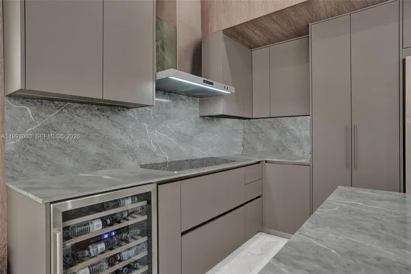 $17,500 | 18985 Atlantic Boulevard, Sunny Isles Beach, FL 33160