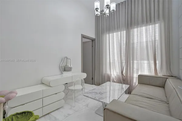 $17,500 | 18985 Atlantic Boulevard, Sunny Isles Beach, FL 33160