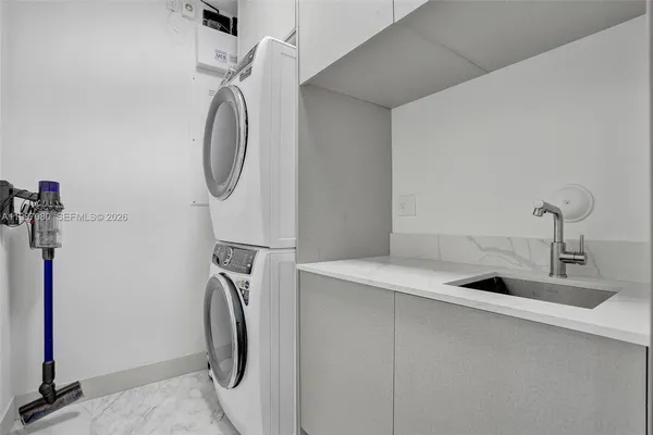 $17,500 | 18985 Atlantic Boulevard, Sunny Isles Beach, FL 33160