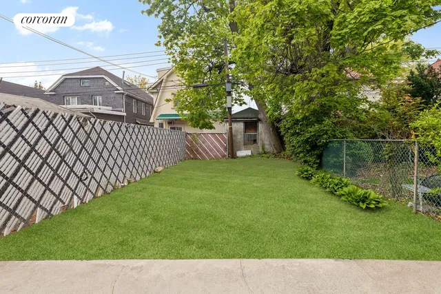 a black and white photo of a house