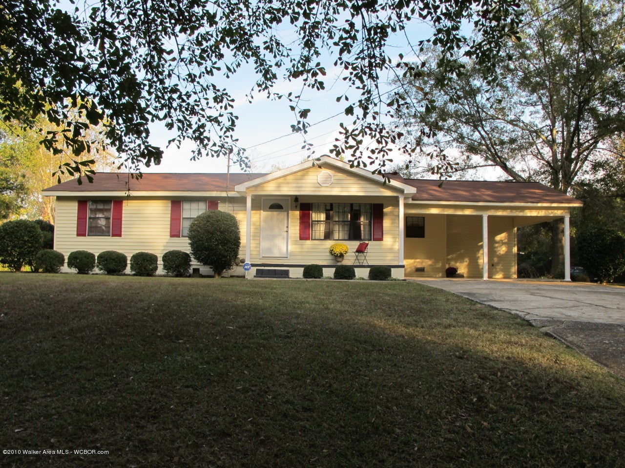 1690 Drummond Road Jasper, AL 35504 - Photo 1 of 29 Gallery Image 1