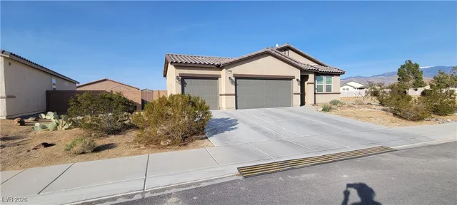 $2,000 | 3730 East Wallowa Drive, Pahrump, NV 89061