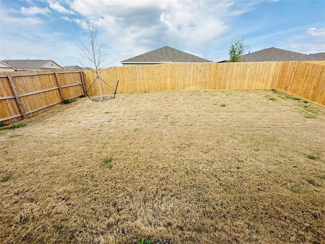 $2,300 | 14901 Tejano Street, Haslet, TX 76052