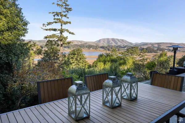 $3,200,000 | 65 Kyleswood Place, Point Reyes Station, CA 94956