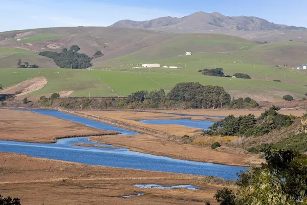 $3,200,000 | 65 Kyleswood Place, Point Reyes Station, CA 94956