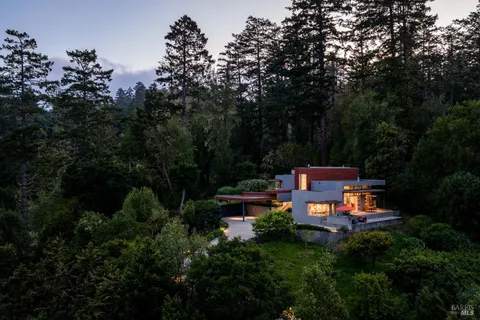 $3,200,000 | 65 Kyleswood Place, Point Reyes Station, CA 94956