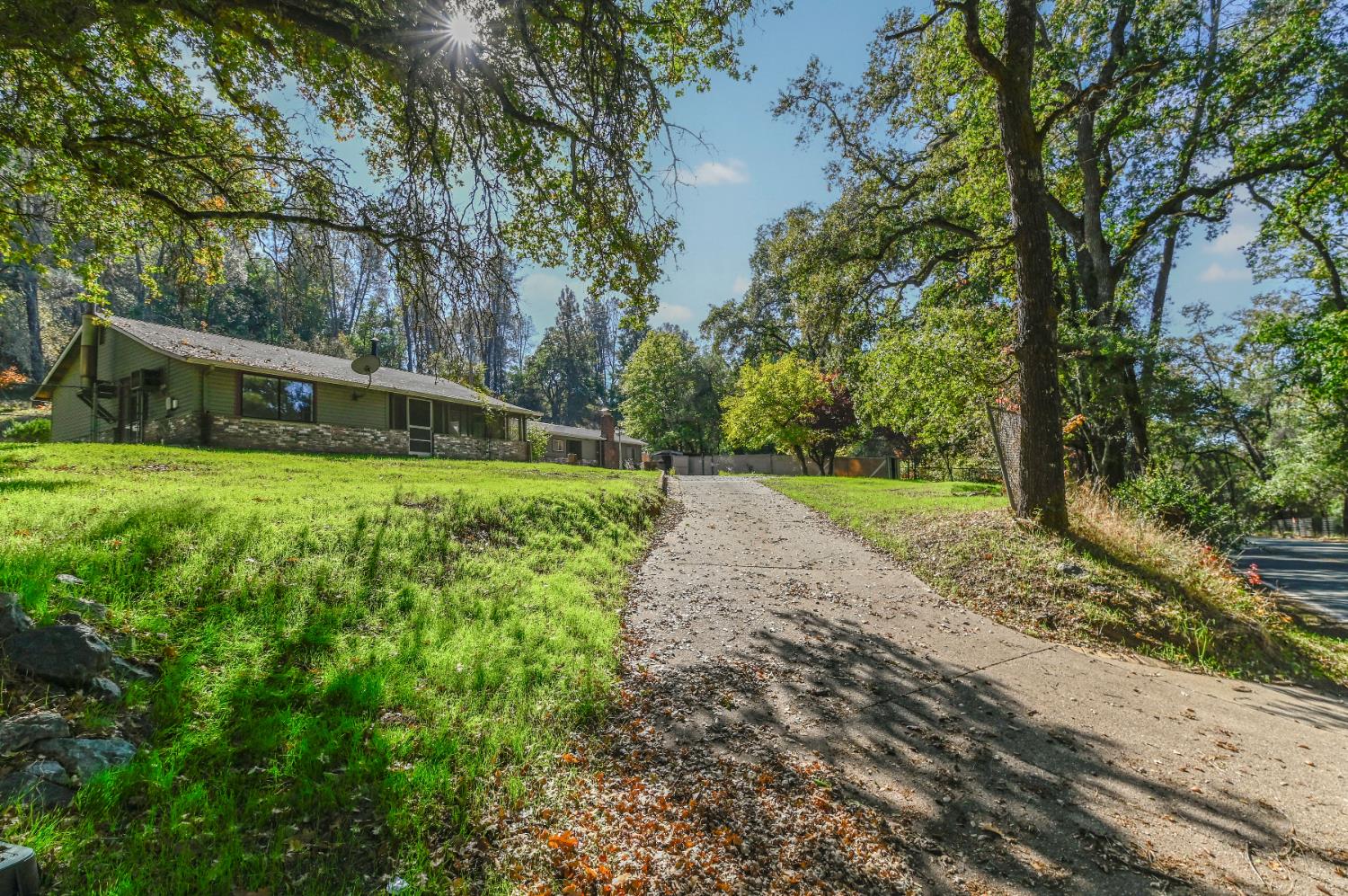 17542 Climax Road Jackson, CA 95642 - Photo 7 of 86