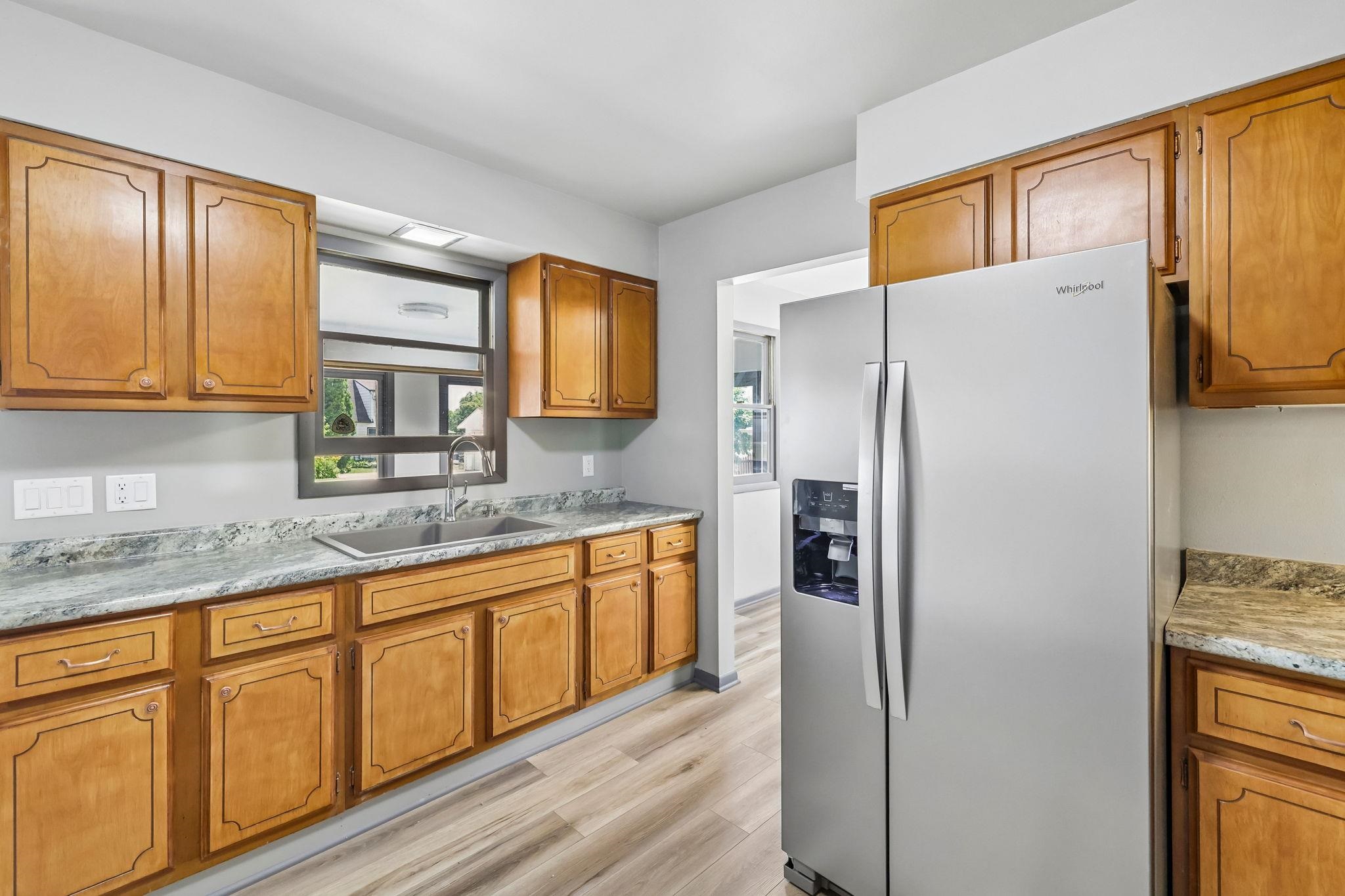 618 East Conant Street Portage, WI 53901 - Photo 6 of 19