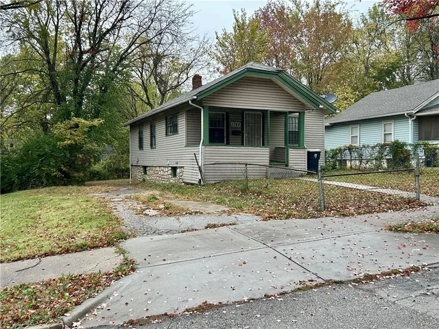 $89,950 | 5744 Indiana Avenue, Kansas City, MO 64130