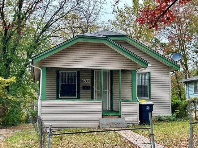 $89,950 | 5744 Indiana Avenue, Kansas City, MO 64130
