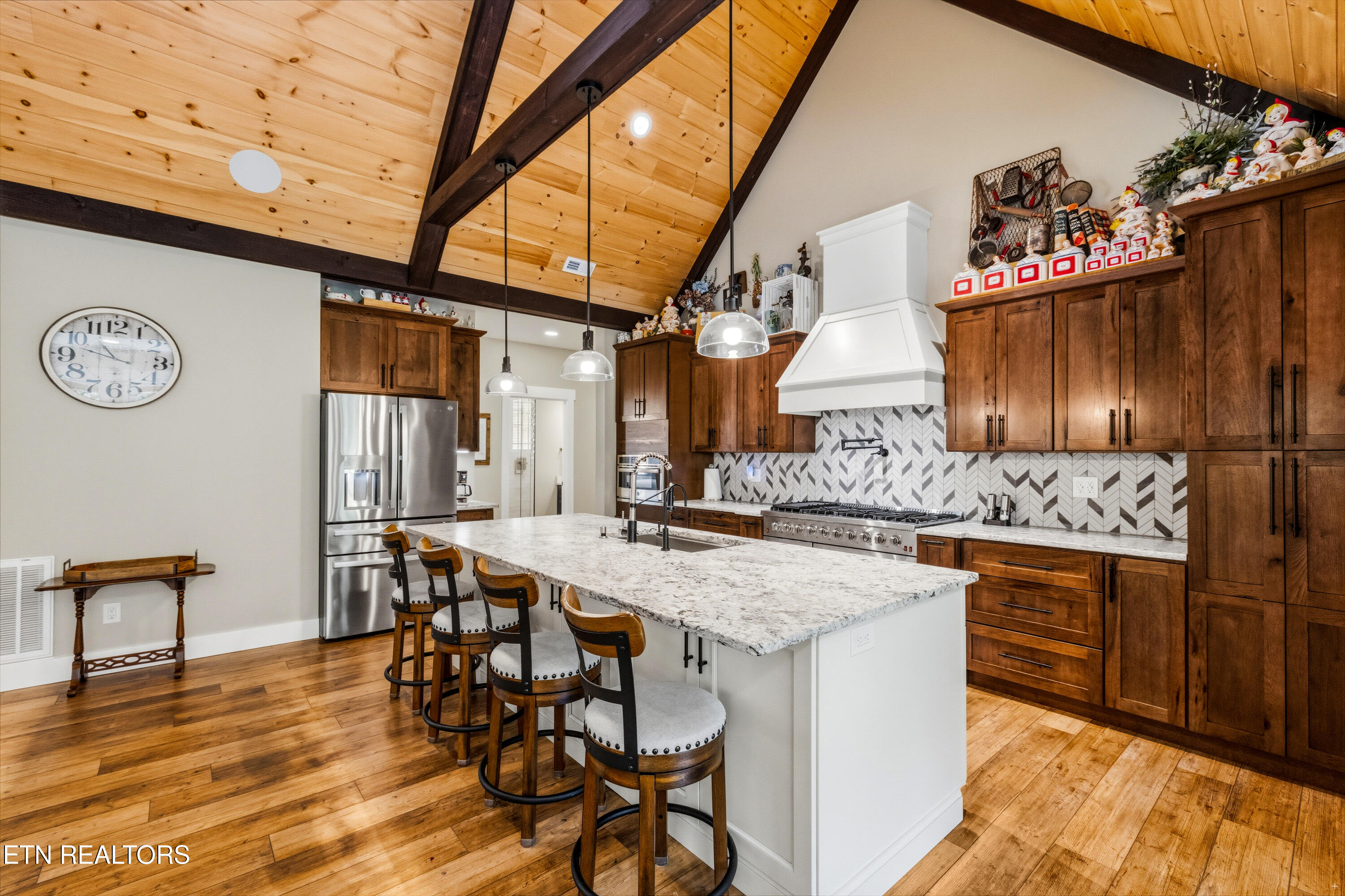 300 Black Fox Road Washburn, TN 37888 - Photo 10 of 53 Kitchen island