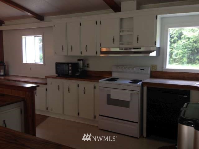 1005 Southwest Berry Lake Road Port Orchard, WA 98367 - Photo 9 of 20 Gallery Image 9
