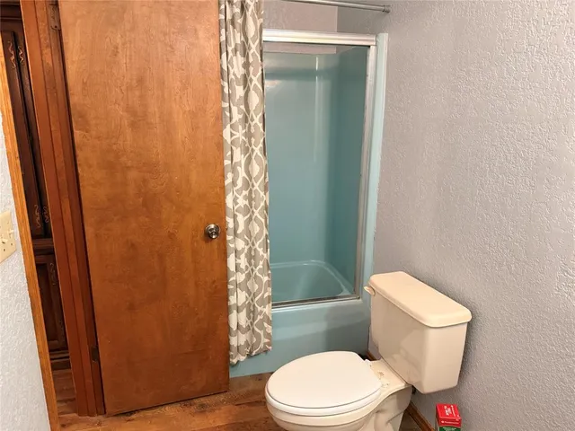 $245,000 | 504 Loop Road, Quanah, TX 79252