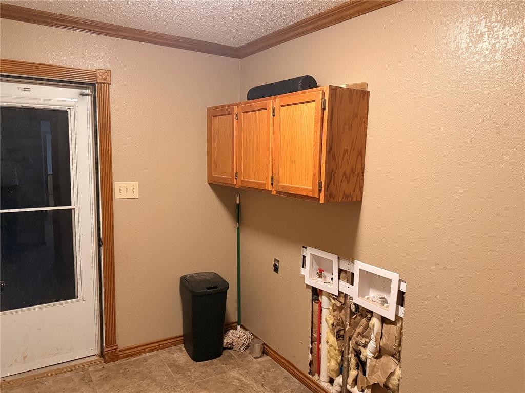 504 Loop Road Quanah, TX 79252 - Photo 37 of 40 W/D hookups