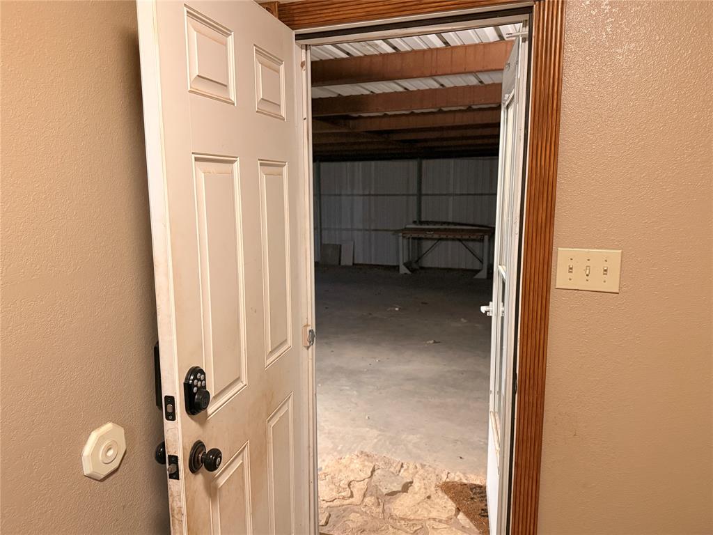 504 Loop Road Quanah, TX 79252 - Photo 40 of 40 Exit to Garage