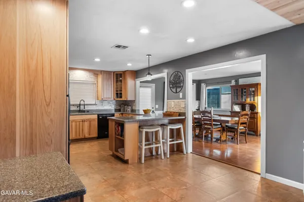 $561,000 | 28050 Black Gold Way, Tehachapi, CA 93561