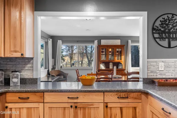 $561,000 | 28050 Black Gold Way, Tehachapi, CA 93561