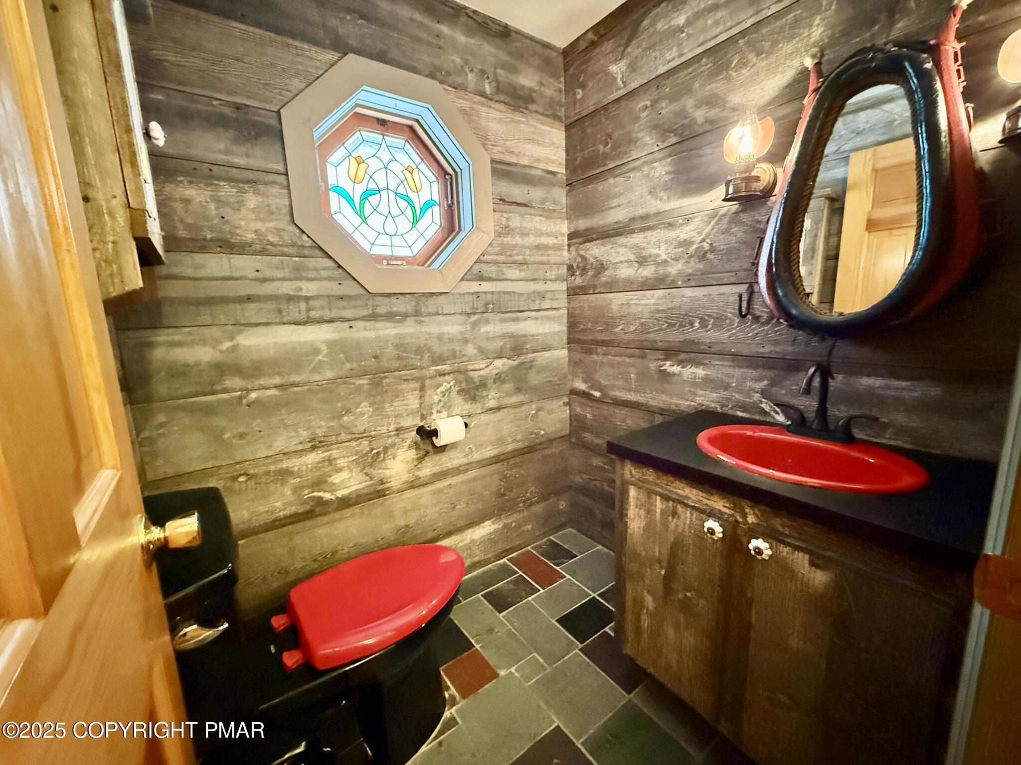 992 South Old Stage Road Albrightsville, PA 18210 - Photo 32 of 86 Powder Room