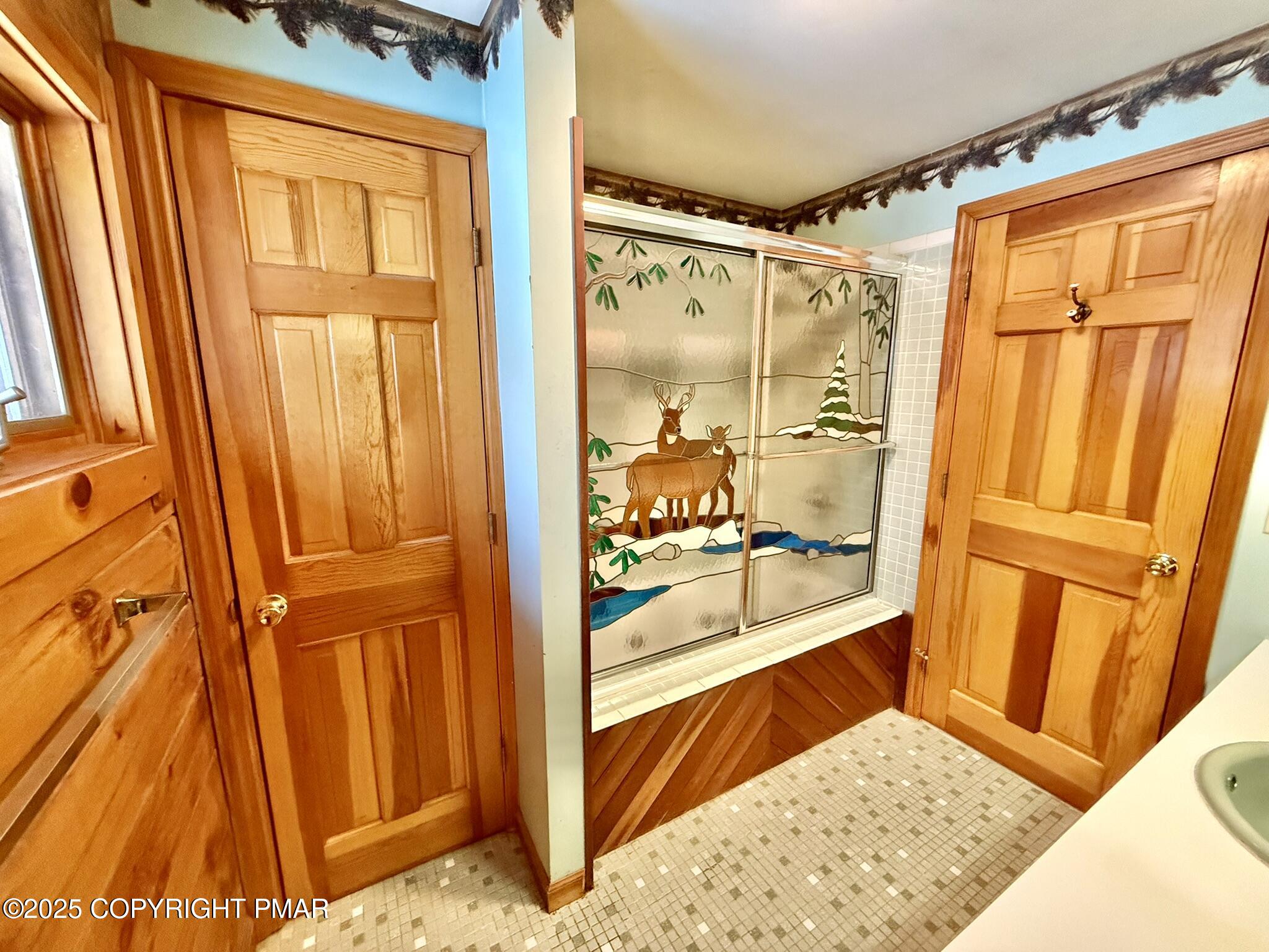 992 South Old Stage Road Albrightsville, PA 18210 - Photo 41 of 86 Primary Bathroom