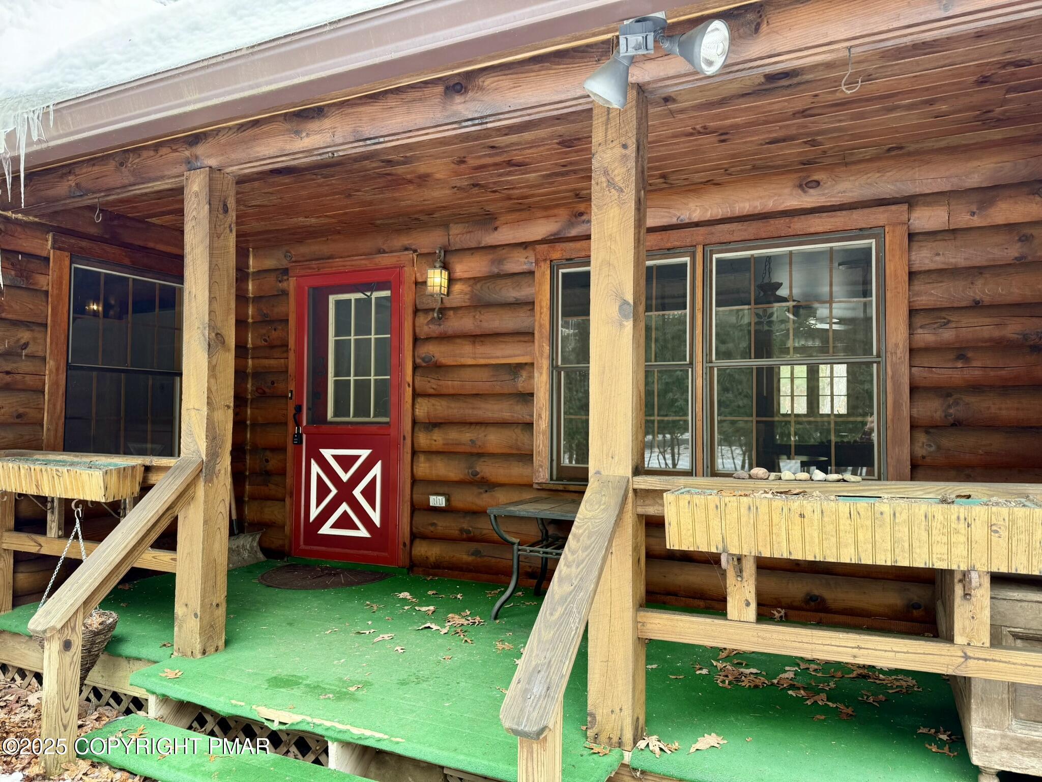 992 South Old Stage Road Albrightsville, PA 18210 - Photo 6 of 86 Porch