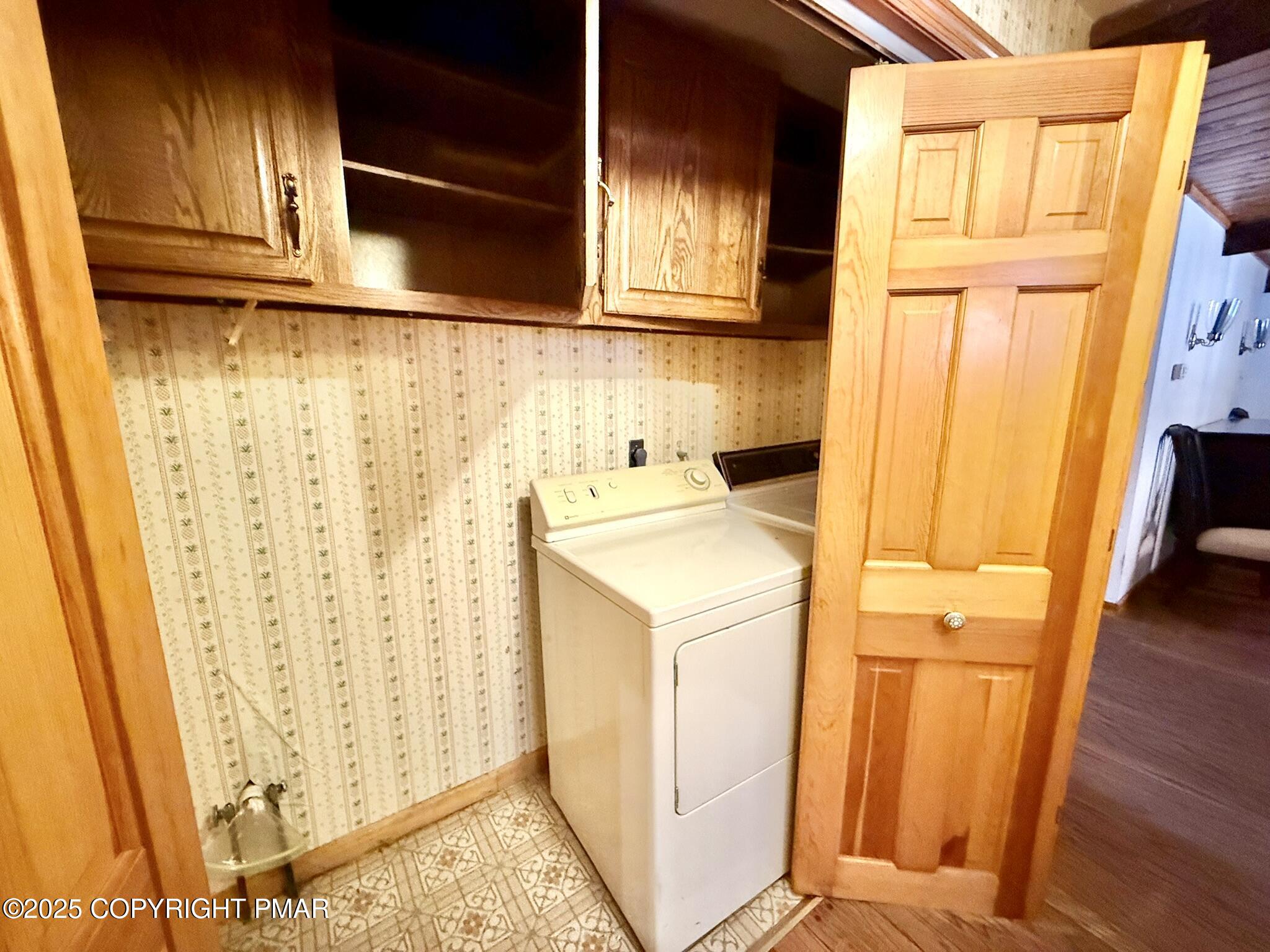 992 South Old Stage Road Albrightsville, PA 18210 - Photo 74 of 86 Laundry