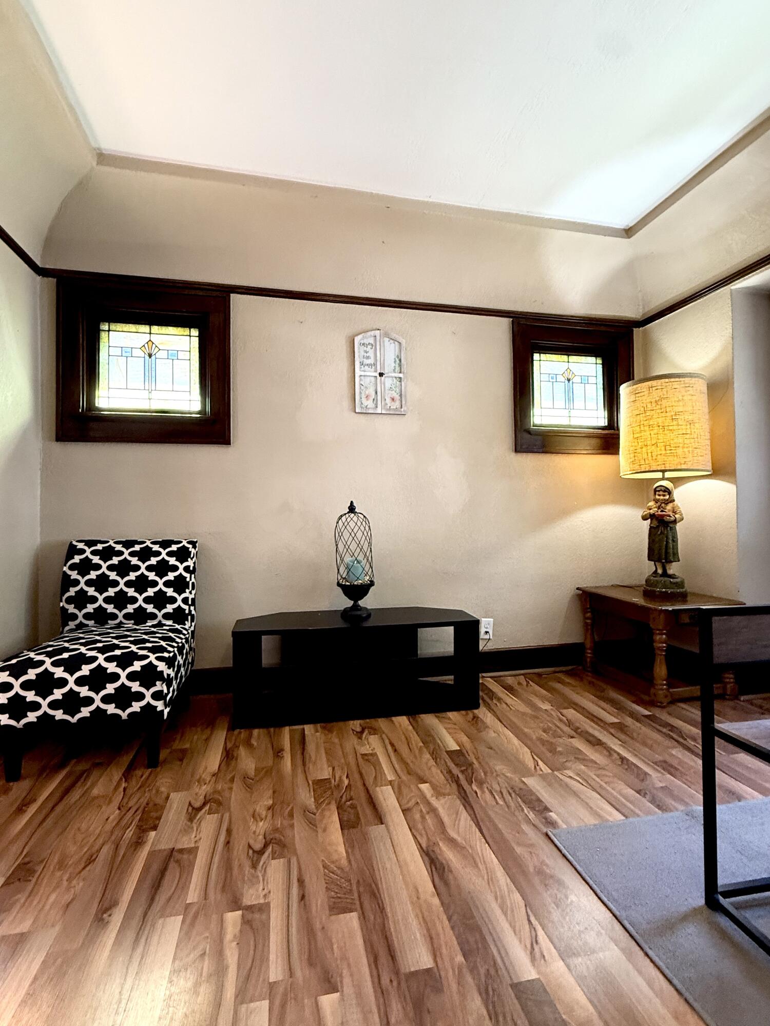 2924 North 48th Street Milwaukee, WI 53210 - Photo 14 of 26 Second Floor Sitting Area