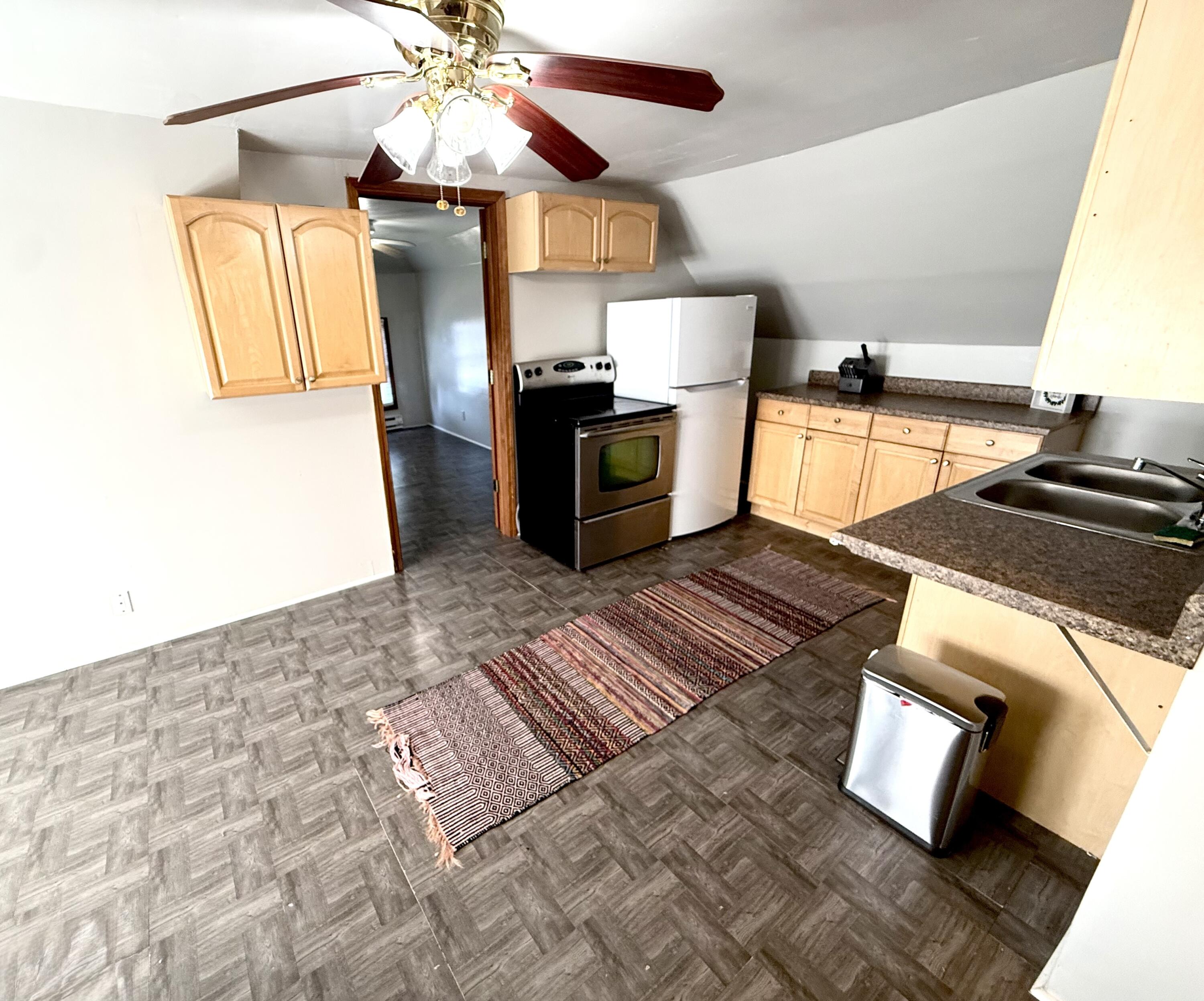 2924 North 48th Street Milwaukee, WI 53210 - Photo 19 of 26 Third Floor Kitchen 2