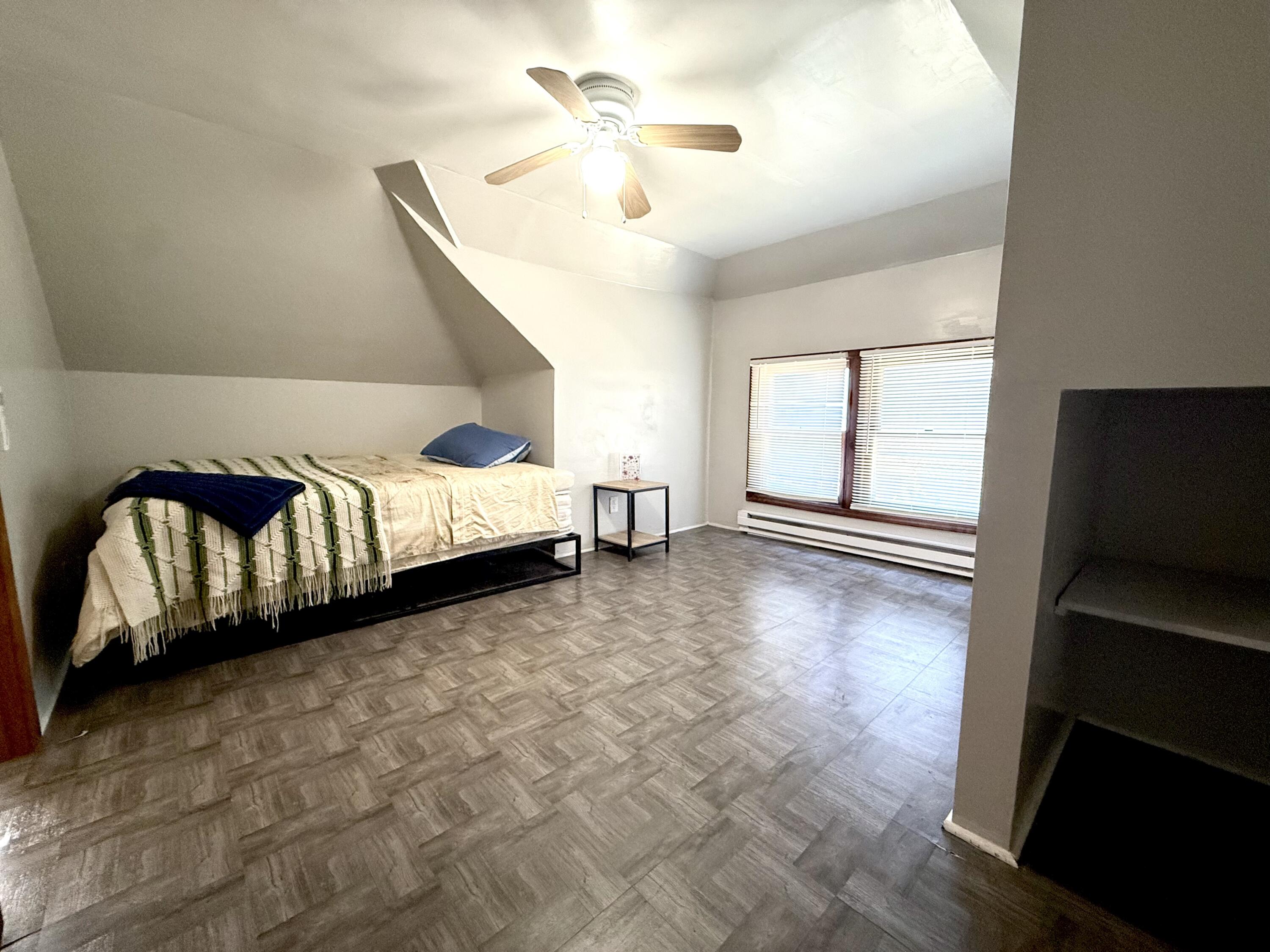 2924 North 48th Street Milwaukee, WI 53210 - Photo 21 of 26 Third Floor Bedroom 1