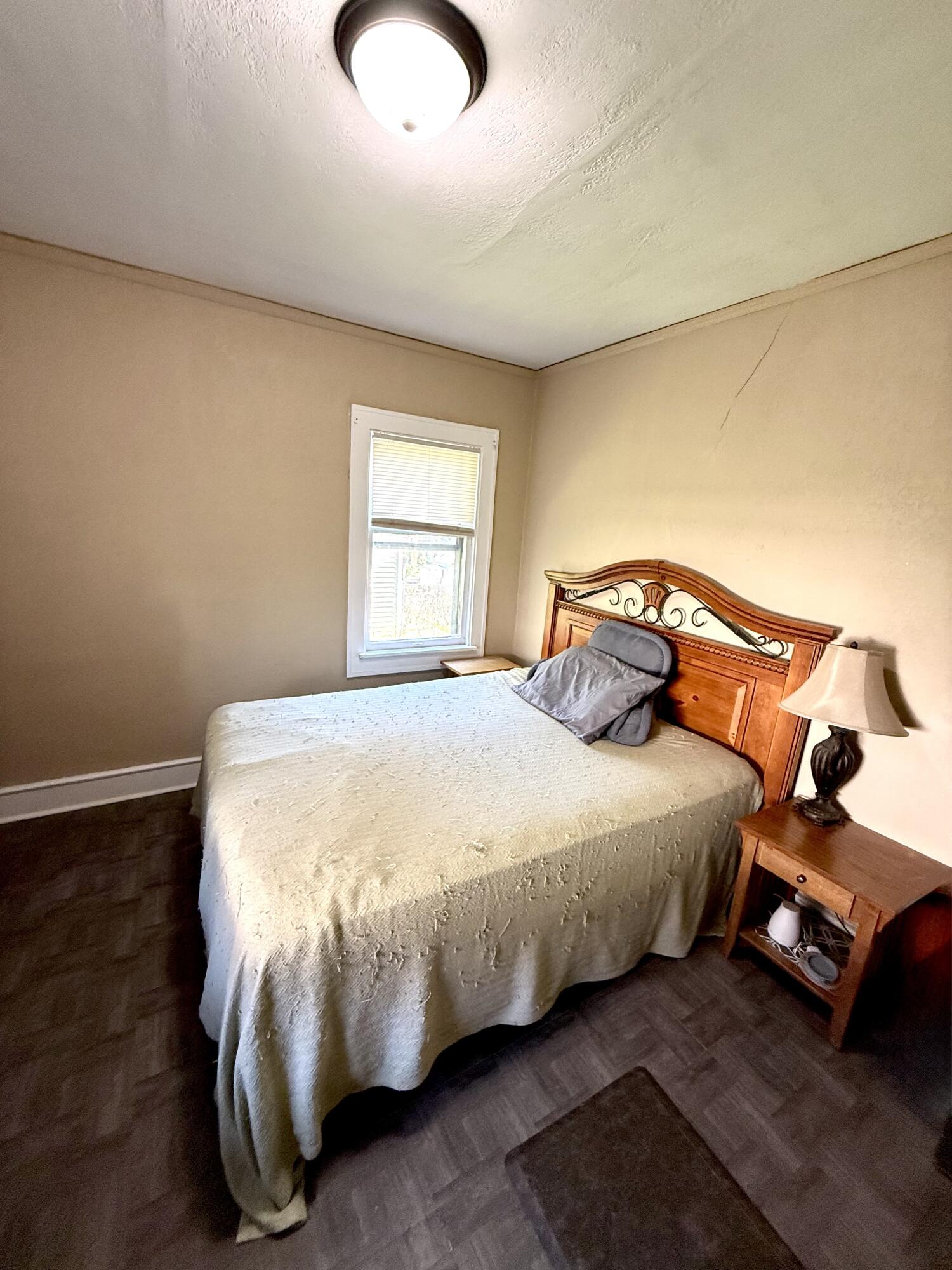 2924 North 48th Street Milwaukee, WI 53210 - Photo 9 of 26 First Floor Bedroom 2