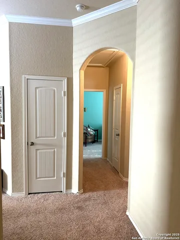 a view of a livingroom with a space