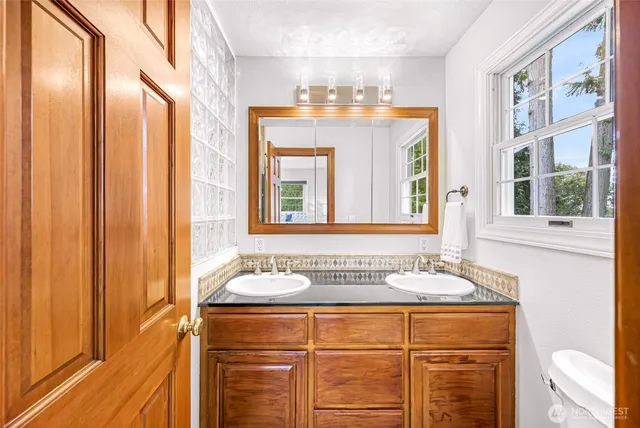 $1,295,000 | 9067 Sunrise Road, Custer, WA 98240