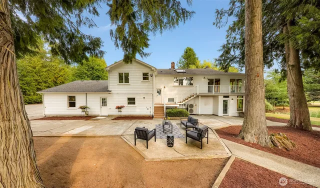 $1,295,000 | 9067 Sunrise Road, Custer, WA 98240