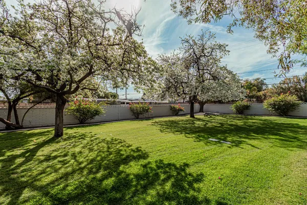 $1,900 | 5226 North 20th Street, Unit C5, Phoenix, AZ 85016