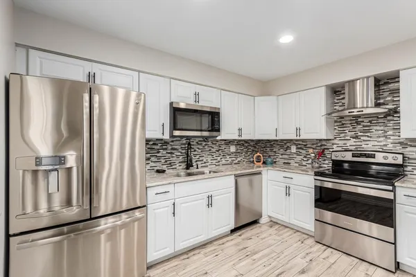 $1,900 | 5226 North 20th Street, Unit C5, Phoenix, AZ 85016