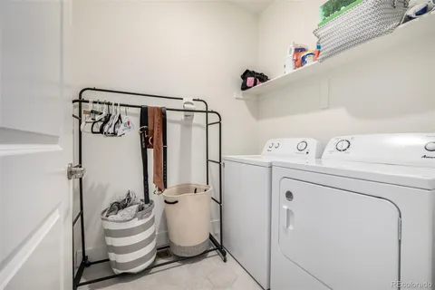 $539,000 | 8863 Fraser River Loop, Littleton, CO 80125