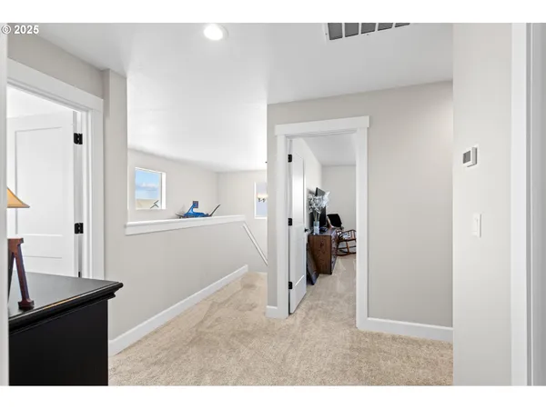 $529,900 | 827 East Autumn Avenue, Hermiston, OR 97838