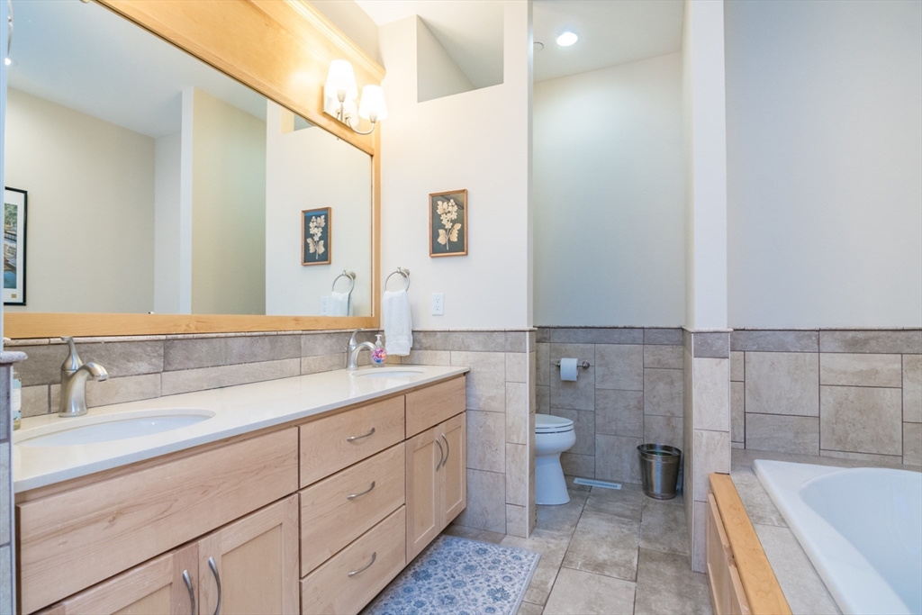 208 Pine Street, Unit 53 Amherst, MA 01002 - Photo 17 of 42