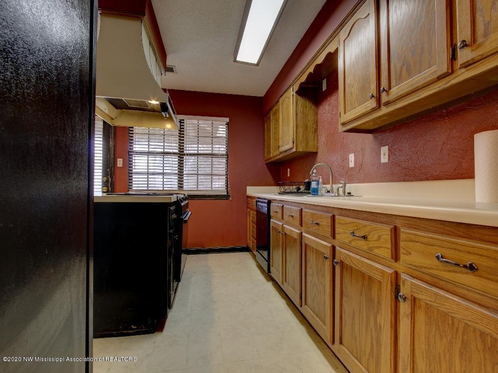 7287 Grove Park Road Olive Branch, MS 38654 - Photo 8 of 24 OB 025_6_7
