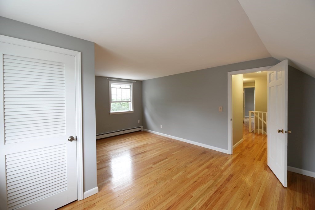 9 Wing Road Bourne, MA 02559 - Photo 18 of 35 Gallery Image 18