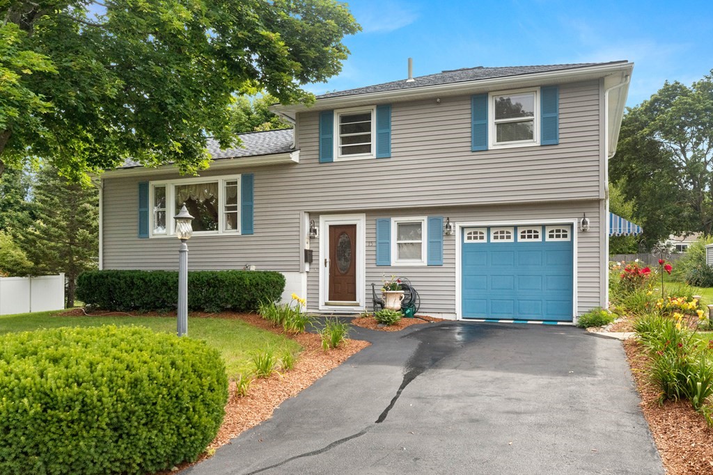 15 Elmont Road Lowell, MA 01852 - Photo 2 of 38 Gallery Image 2