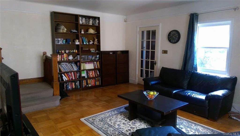 5270 Post Road Bronx, NY 10471 - Photo 2 of 5