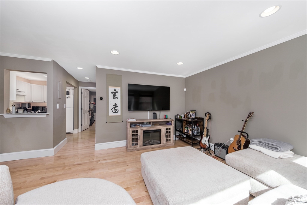 39 Symphony Road, Unit C Boston, MA 02115 - Photo 9 of 24
