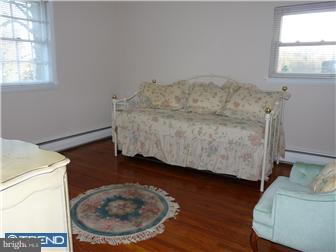 113 James Road Broomall, PA 19008 - Photo 9 of 12 Gallery Image 9