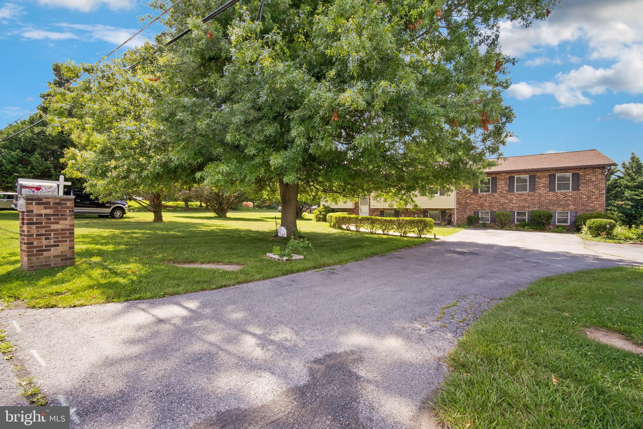 2018 Suffolk Road Finksburg, MD 21048 - Photo 2 of 50 Gallery Image 2
