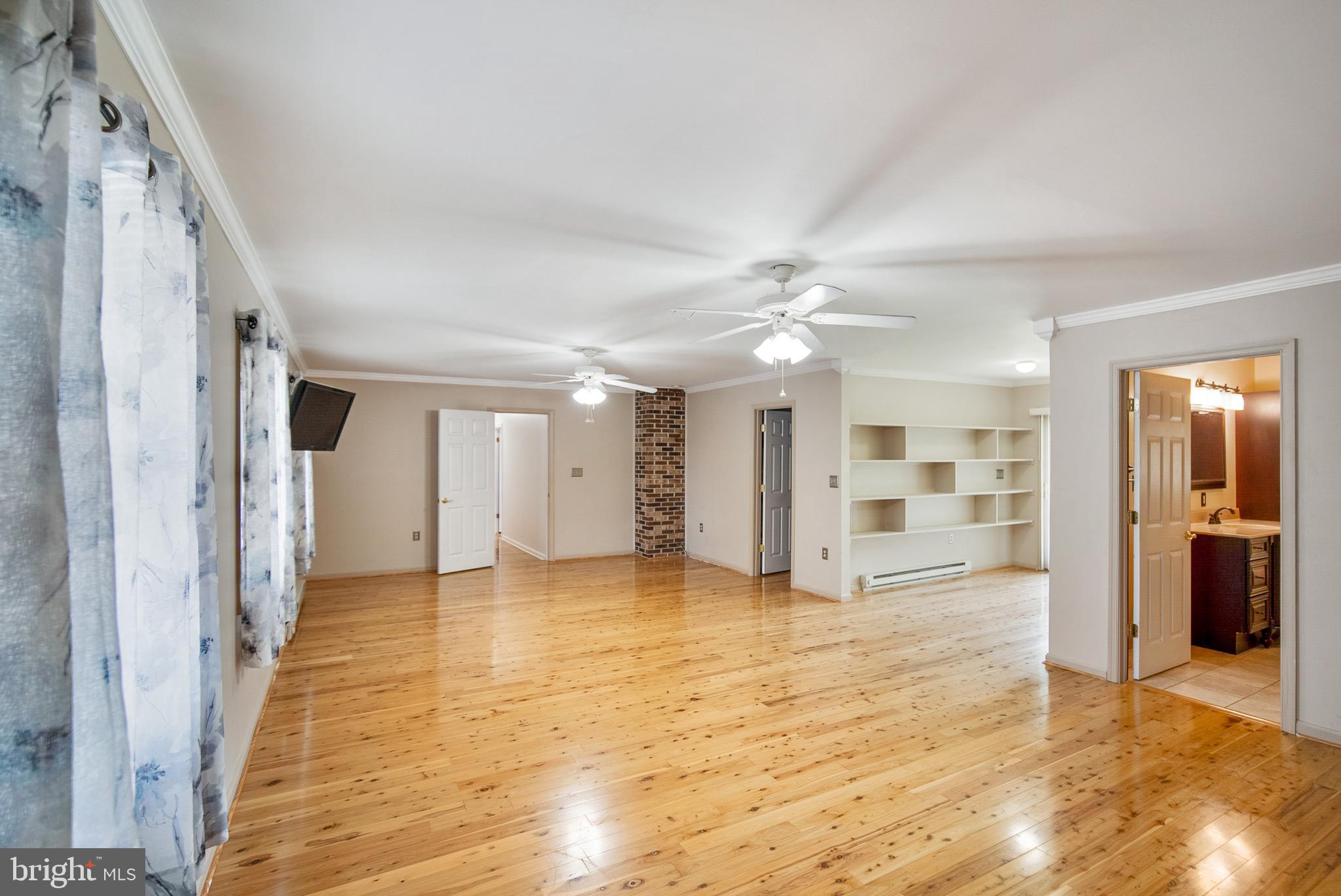 2018 Suffolk Road Finksburg, MD 21048 - Photo 23 of 50 Gallery Image 23